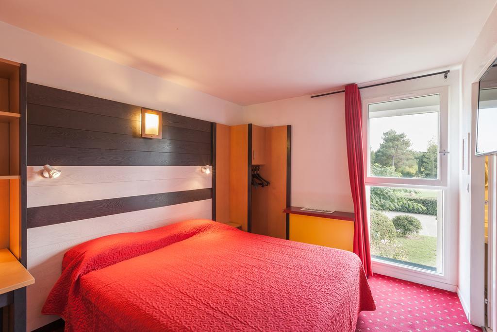 Logis Hotel Horus Restaurant Les Bruyeres Toulenne Cameră foto
